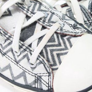 Converse X MISSONI Black on White Zig-Zag Pattern Size Women's US 7.5